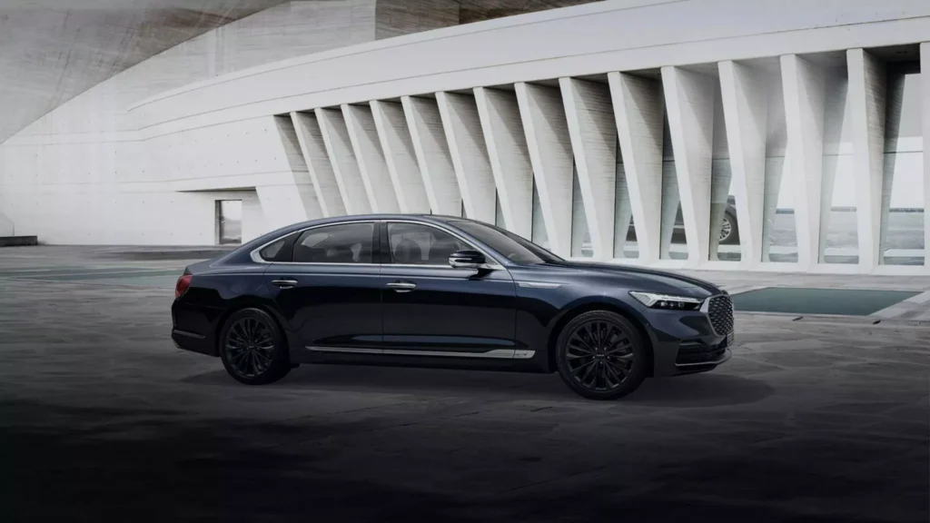 2025 Kia K9 Flagship Sedan Gets Upgraded Exterior and Interior