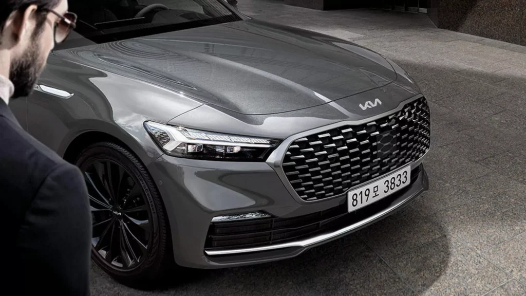 2025 Kia K9 Flagship Sedan Gets Upgraded Exterior and Interior